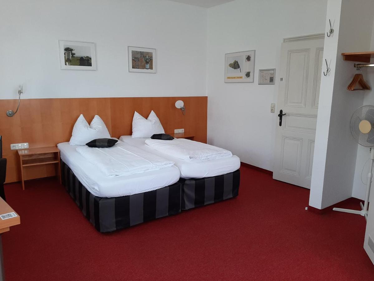 Sleep & Go! Self Service Rooms With Community Kitchen Nittel Exterior foto