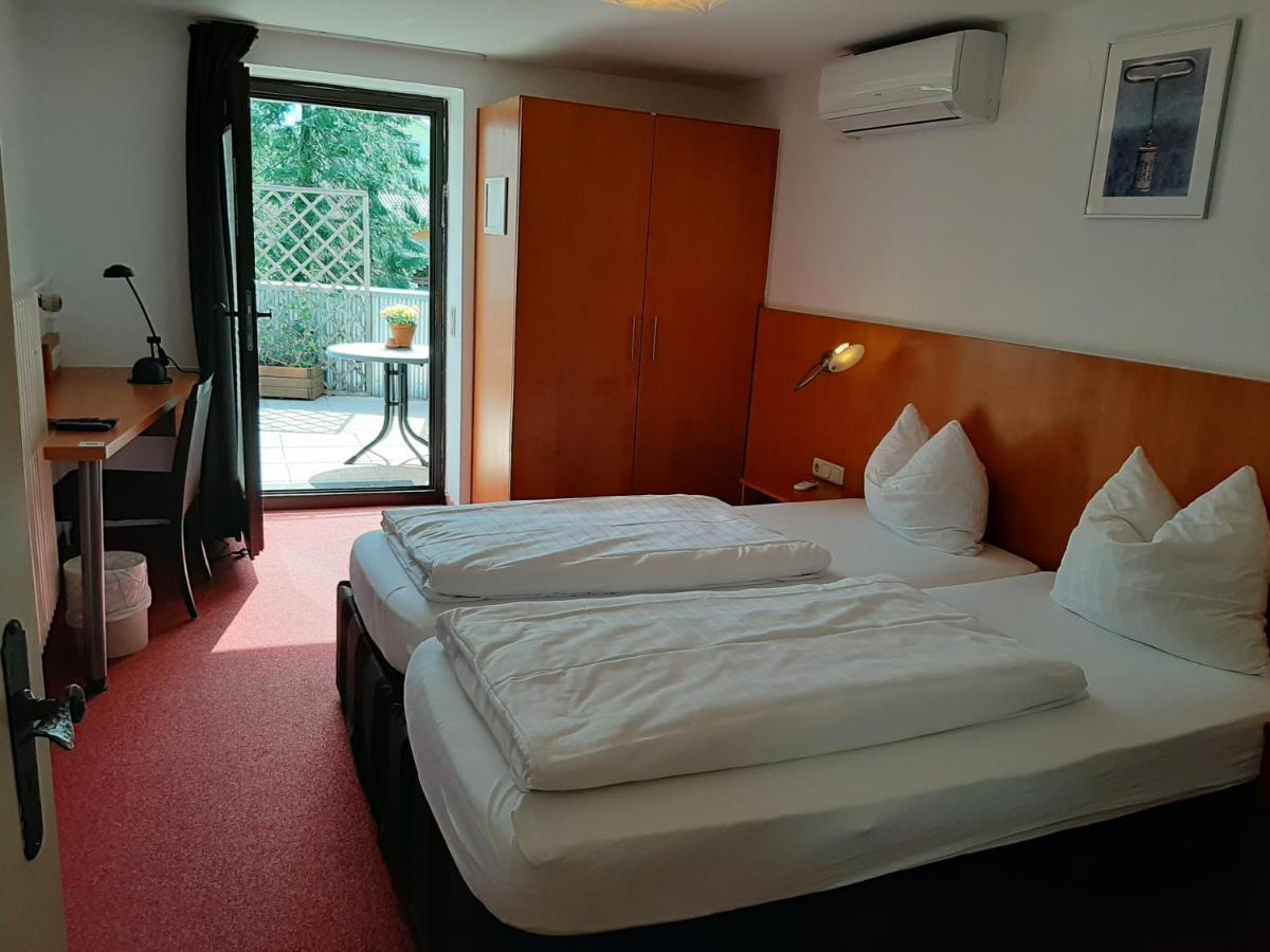 Sleep & Go! Self Service Rooms With Community Kitchen Nittel Exterior foto
