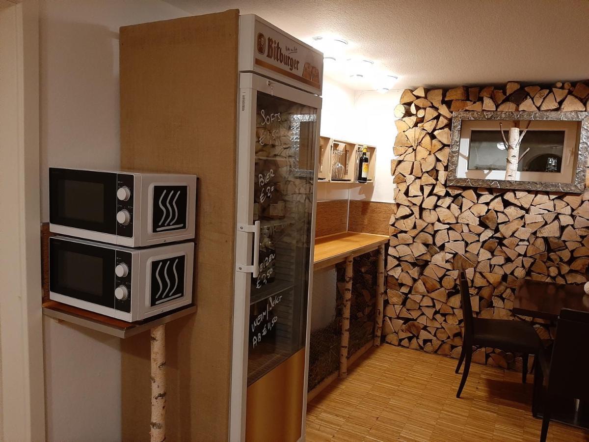 Sleep & Go! Self Service Rooms With Community Kitchen Nittel Exterior foto